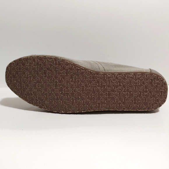 🆕 TOMS Grey Men's Classics - Picture 3 of 4